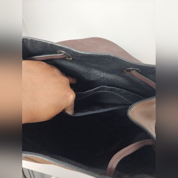 Coach Women's Hudson Browns Leather & Canvas Backpack Flap Drawstring Adj Straps - Picture 16 of 16